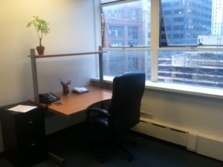 228 East 45th Street Office Space - Large Private Office Room