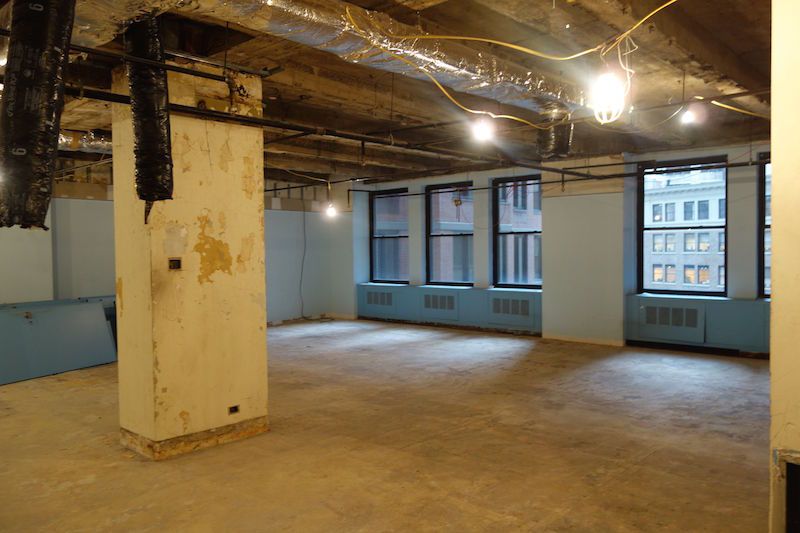 80 Maiden Lane Office Space - Oversized Windows