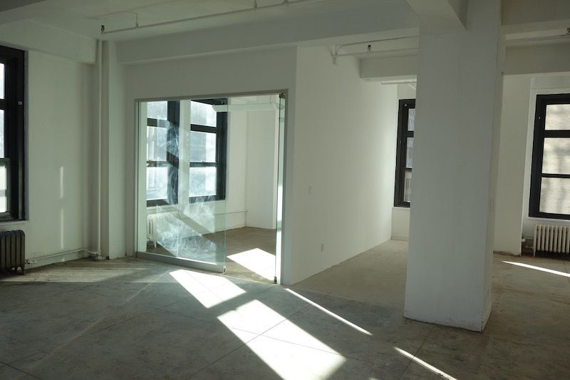 873 Avenue of the Americas Office Space - Bullpen and Private Office