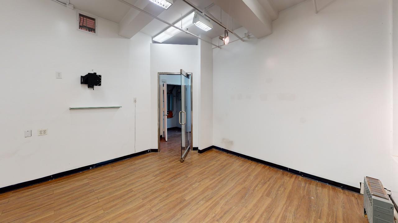 247 West 35th Street, 14th Floor Office Space - Entrance