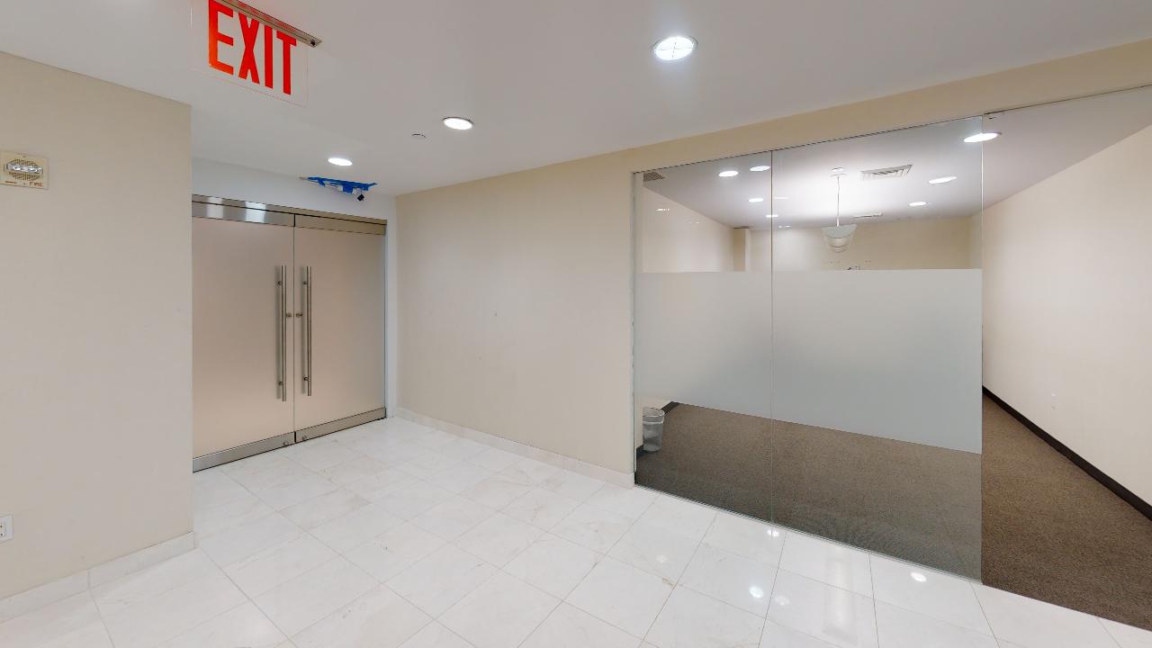 575 Madison Avenue Office Space - Foyer