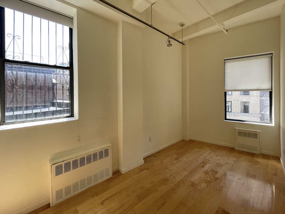 928 Broadway, 5th Floor Office Space - Corner Windows