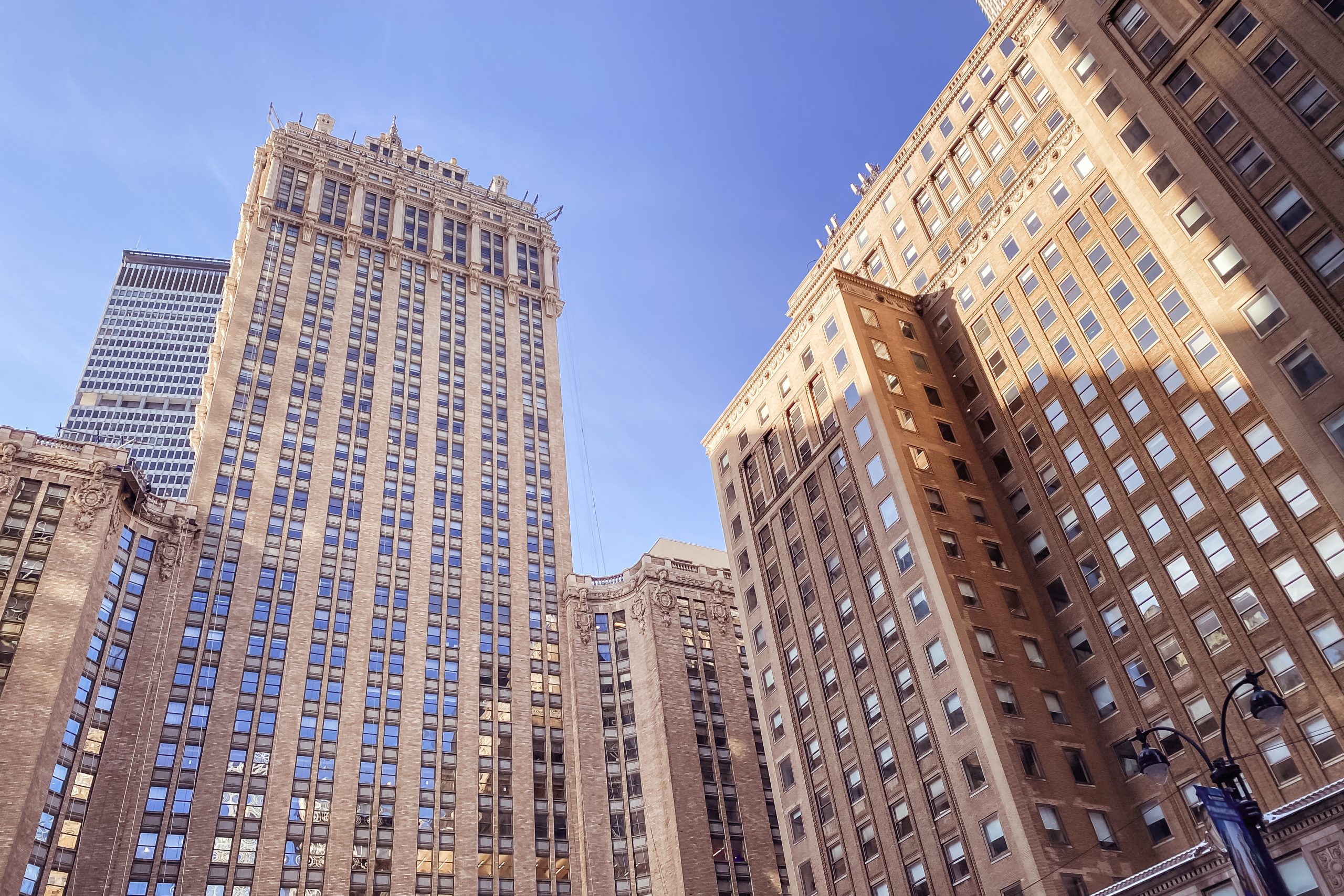 250 Park Avenue, NYC, IWG's strategic lease, marking the resurgence of coworking spaces.