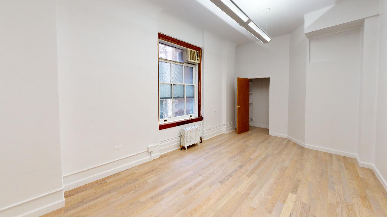 1123 Broadway Office Space - Oversized Window