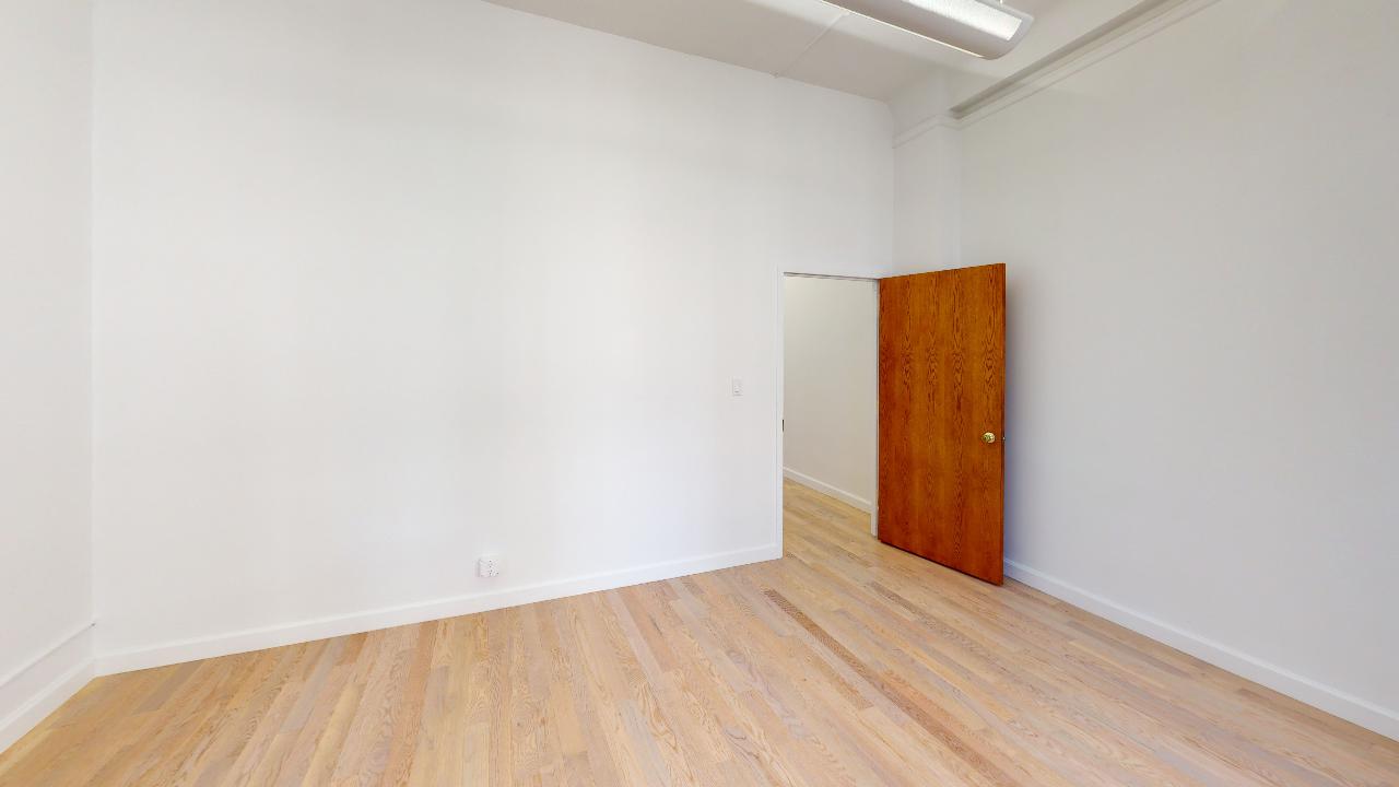 1123 Broadway Office Space - Large Office Room