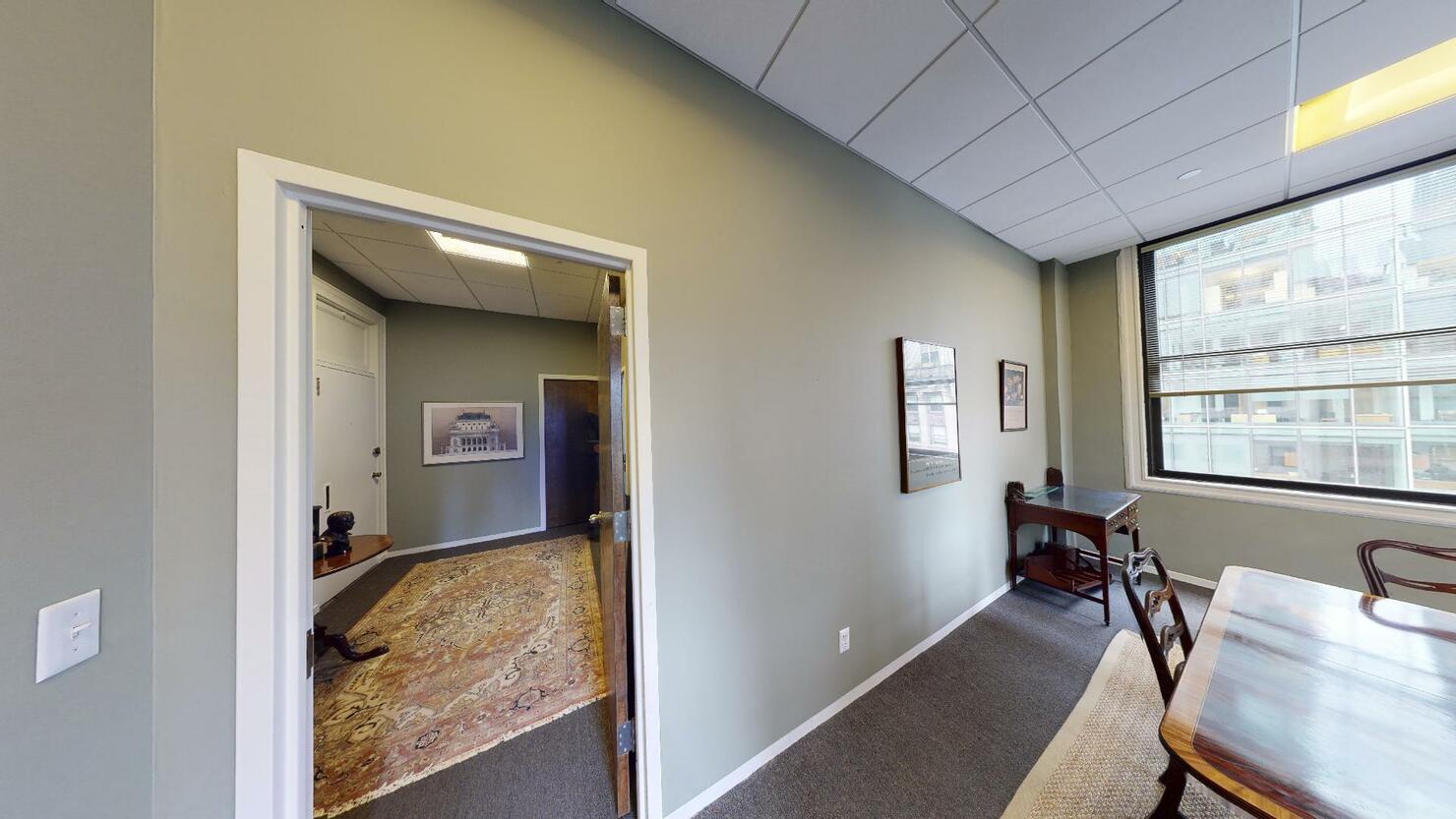 501 Fifth Avenue Office Space - Meeting Room