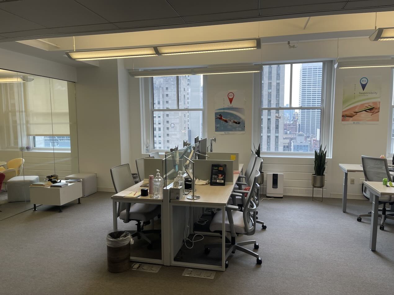 630 Fifth Avenue Office Space - Bullpen