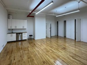 19 W 21 Street, #303