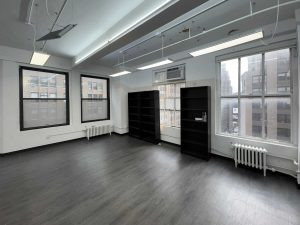 545 Eighth Avenue, #1220