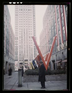United Nations exhibit by OWI in Rockefeller Plaza, New York, N.Y. View of entrance from 5th Avenue by Collins, Marjory, March 1943